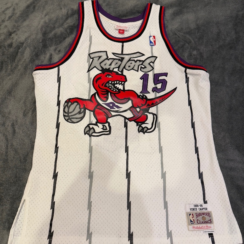 Mitchell & Ness Vince Carter Toronto Raptors Hardwood Classics Jersey